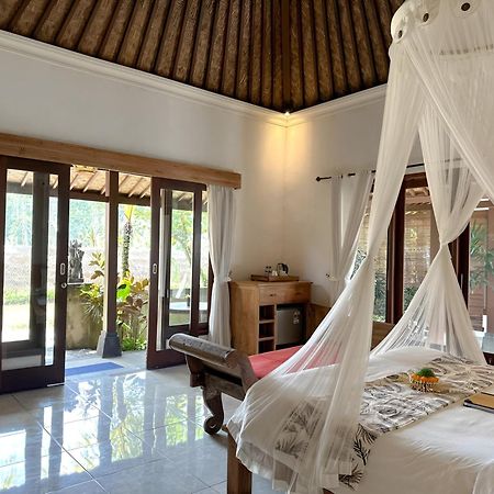 Santosha Villas & Spa อูบุด ภายนอก รูปภาพ