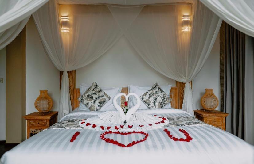 Santosha Villas & Spa อูบุด ภายนอก รูปภาพ