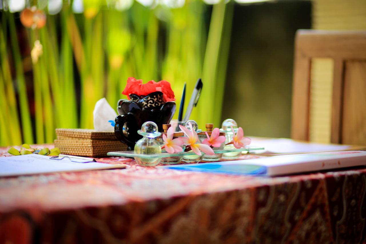 Santosha Villas & Spa อูบุด ภายนอก รูปภาพ