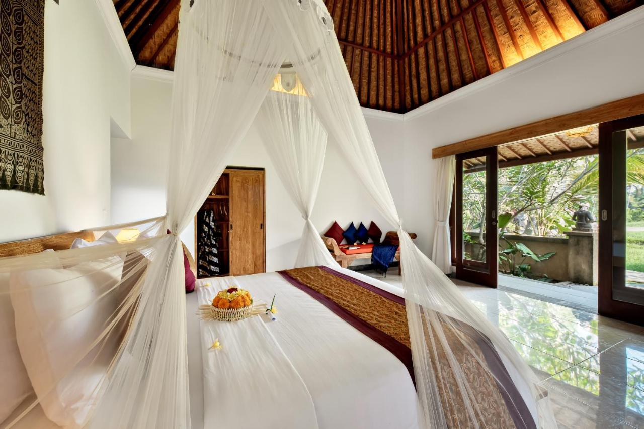 Santosha Villas & Spa อูบุด ภายนอก รูปภาพ