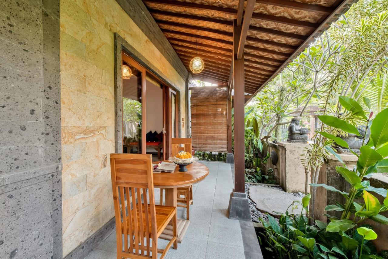 Santosha Villas & Spa อูบุด ภายนอก รูปภาพ
